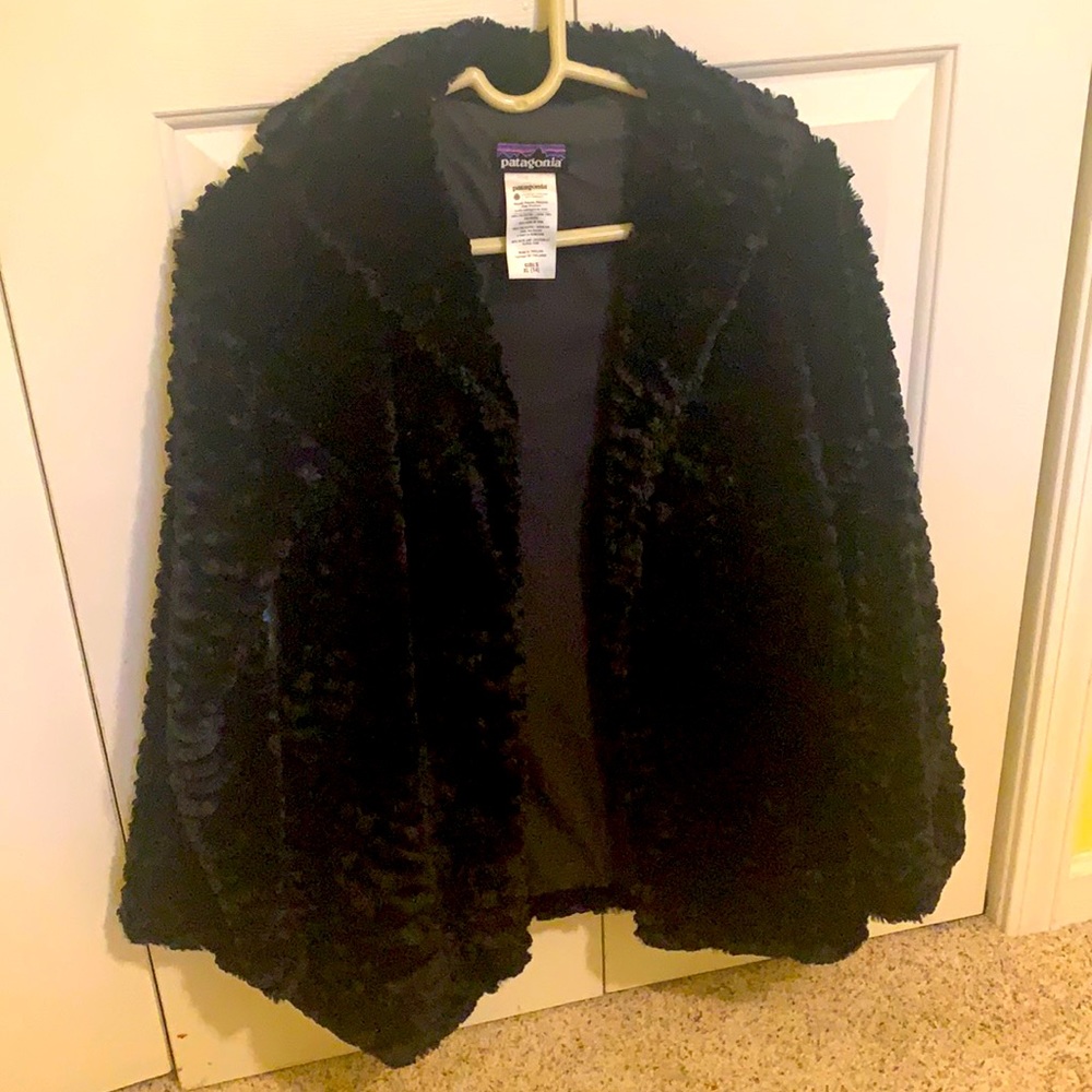 Girls Patagonia Furry Jacket